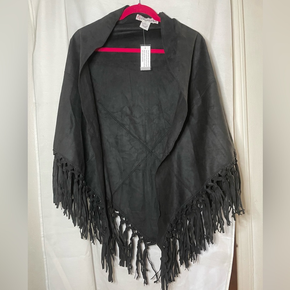 NWT G by Guiliana Rancic Black Fringe Faux Suede Open Wrap Poncho Size: XS/S